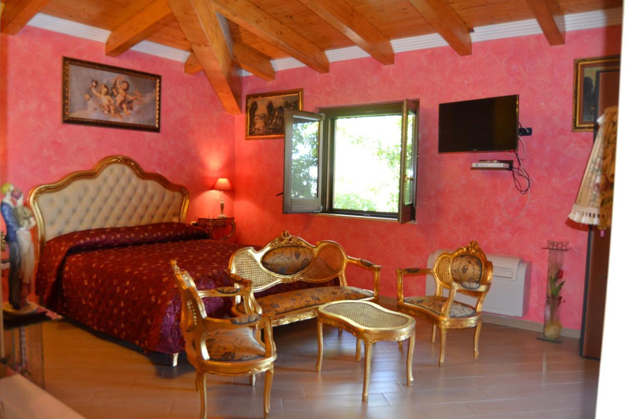 Resort Le Parisien Montecorvino Pugliano Exterior foto